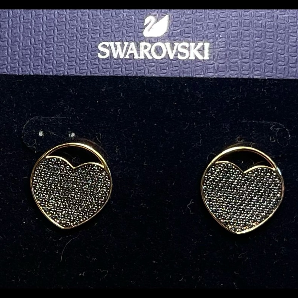 GORGEOUS GREY AND ROSE GOLD SWAROVSKI STUD EARRING - Picture 2 of 5